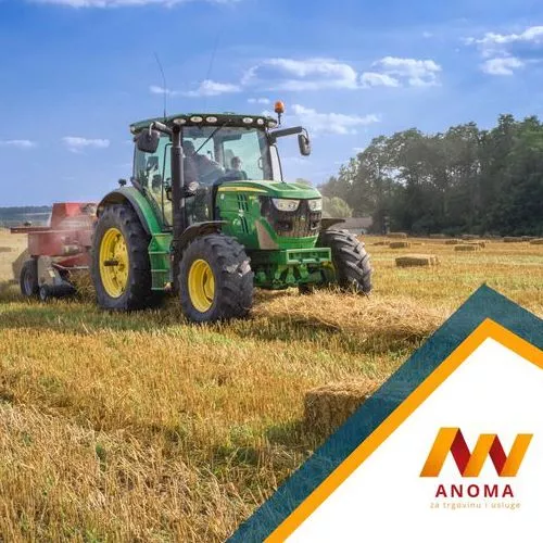 Promotivna slika Anoma d.o.o. traktor na oranici